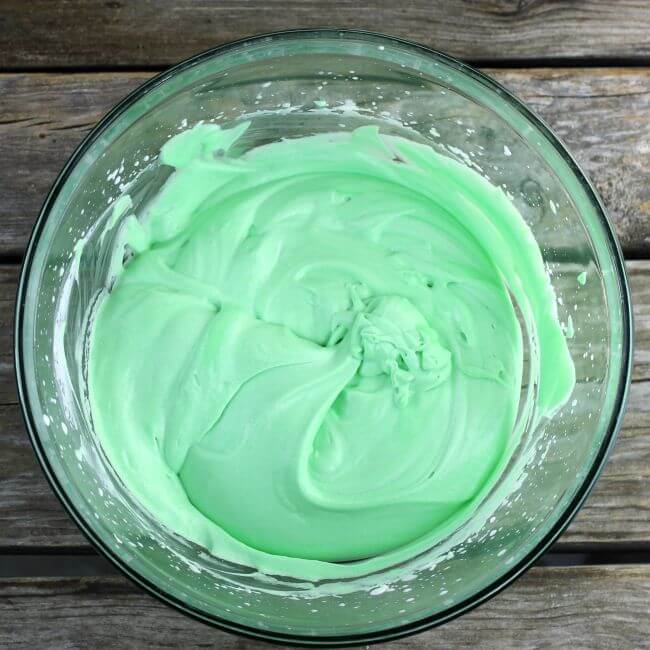 Green creme de menthe pudding in glass bowl.
