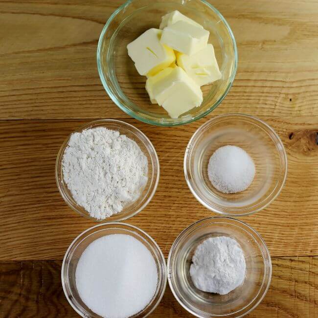 Dry ingredients for black raspberry scones.