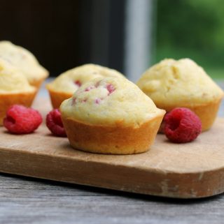 Corn bread raspberry muffin