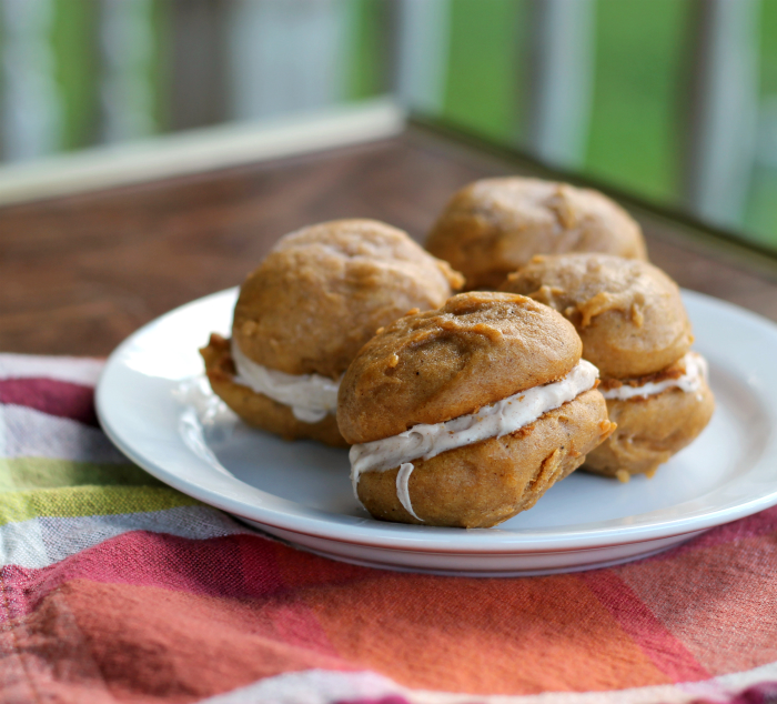 Pumpkin Whoopie Pies