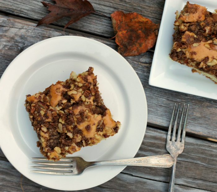 Pumpkin coffee cake