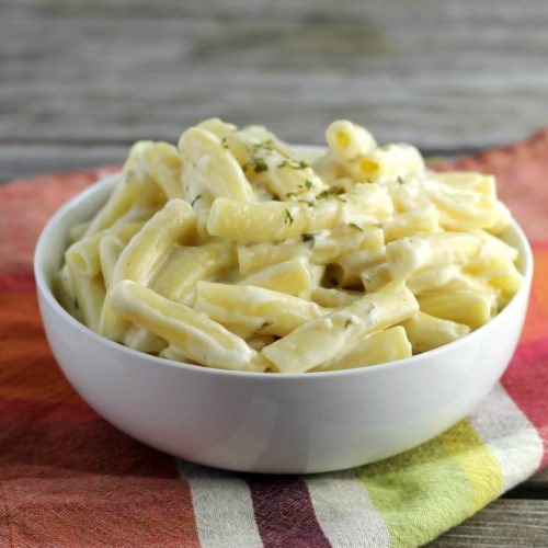 Creamy Garlic Pasta - Words of Deliciousness