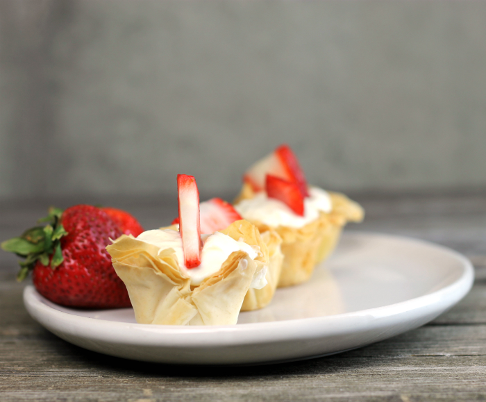 Lemon Mille Feuille with Phyllo Dough - Baran Bakery