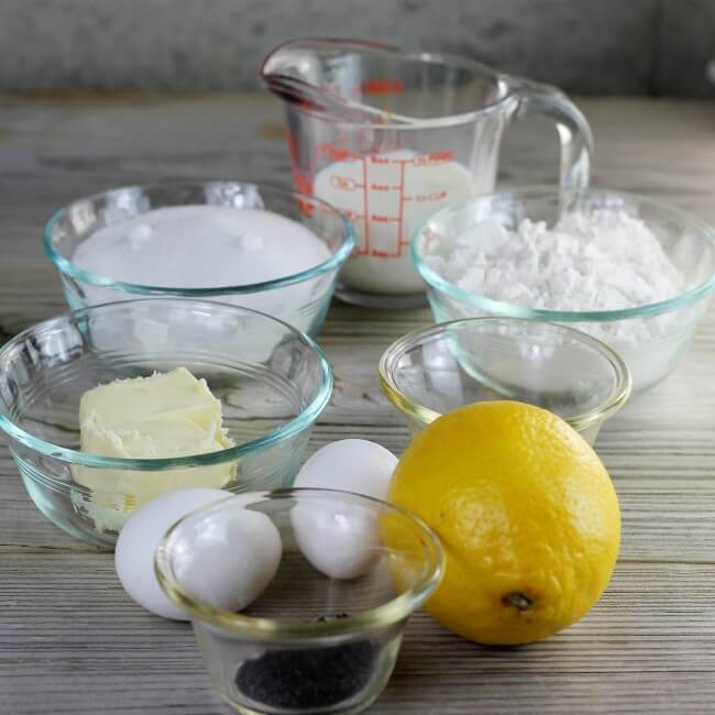 Ingredients for lemon cakes.