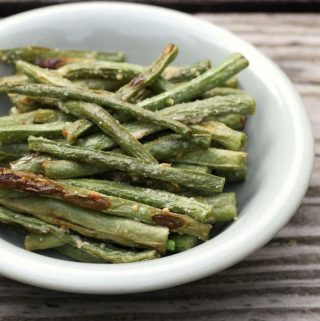 Roasted Parmesan green beans simple and delicious green beans the whole family will love.