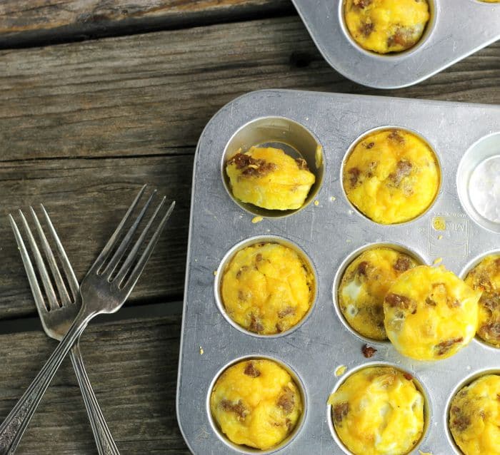 Mini Breakfast Casserole Muffins made with hashbrowns, eggs, breakfast sausage, and cheddar cheese little bites for breakfast.