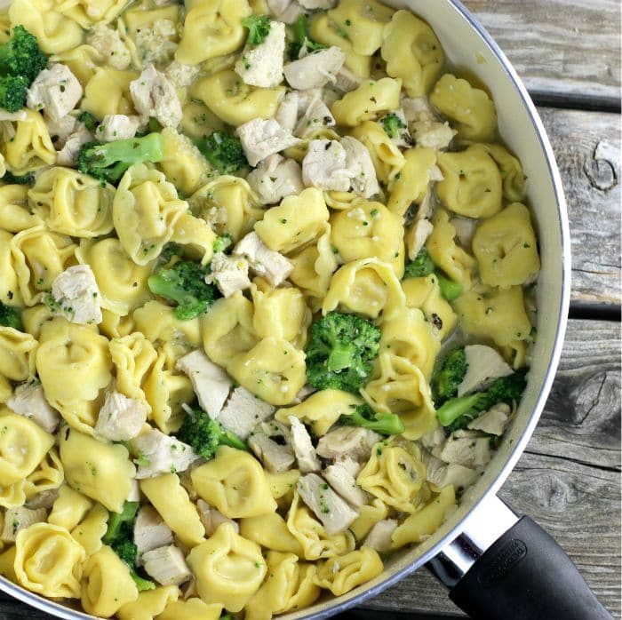 Cheese Tortellini with Chicken and Broccoli
