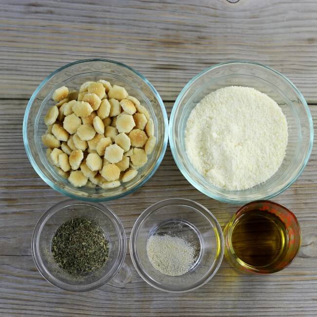 Ingredients used to make the oyster cracker recipe. 